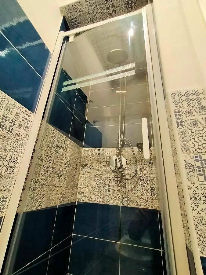 Affittacamere Lanzies Guesthouse Roma